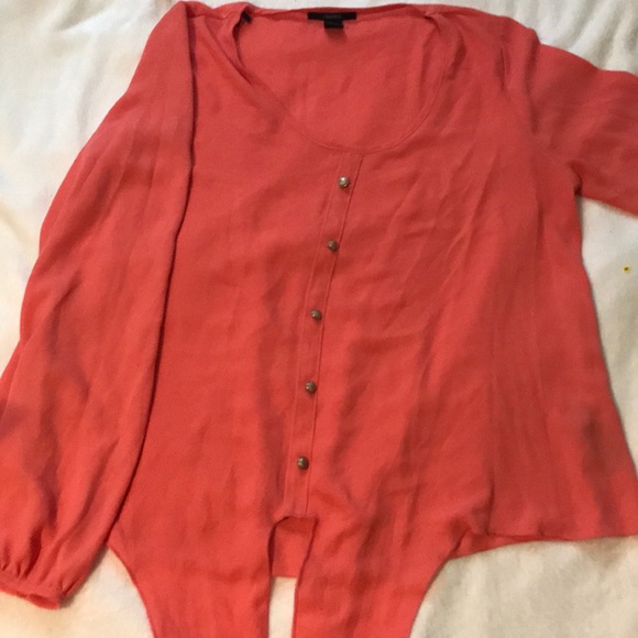 Top - Picture 2 of 2